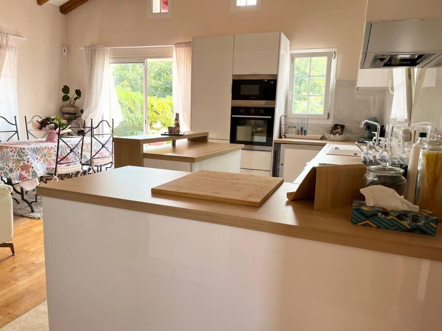 1Km Plage, Agreable Maison 6 Pers Classee 3* Hendaye Exterior foto