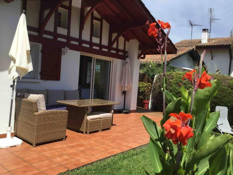 1Km Plage, Agreable Maison 6 Pers Classee 3* Hendaye Exterior foto