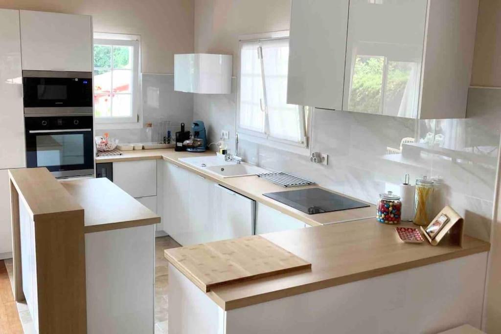 1Km Plage, Agreable Maison 6 Pers Classee 3* Hendaye Exterior foto